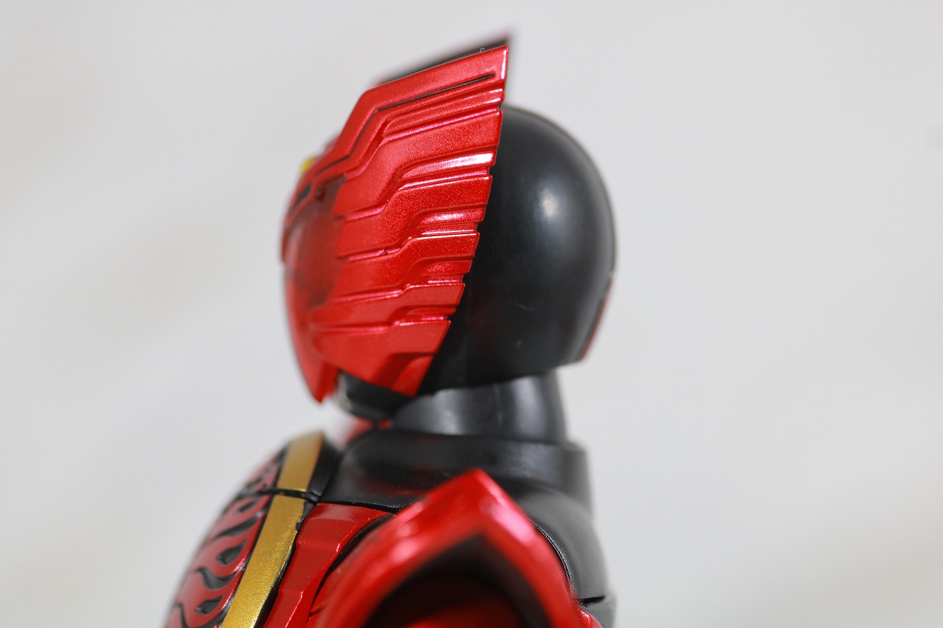 S.H.フィギュアーツ　仮面ライダーオーズ　タジャドルコンボ　真骨彫製法　レビュー　全身