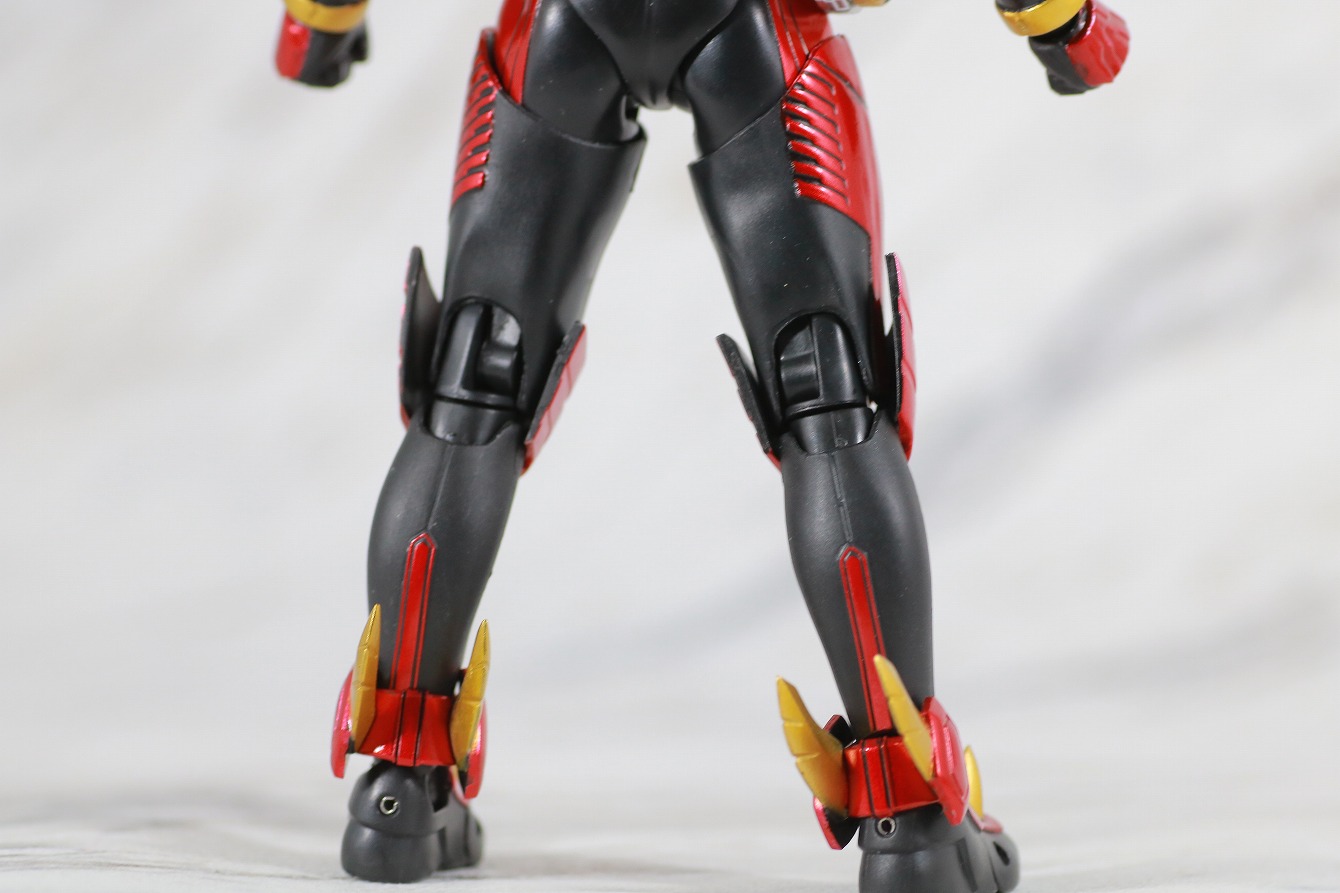 S.H.フィギュアーツ　仮面ライダーオーズ　タジャドルコンボ　真骨彫製法　レビュー　全身