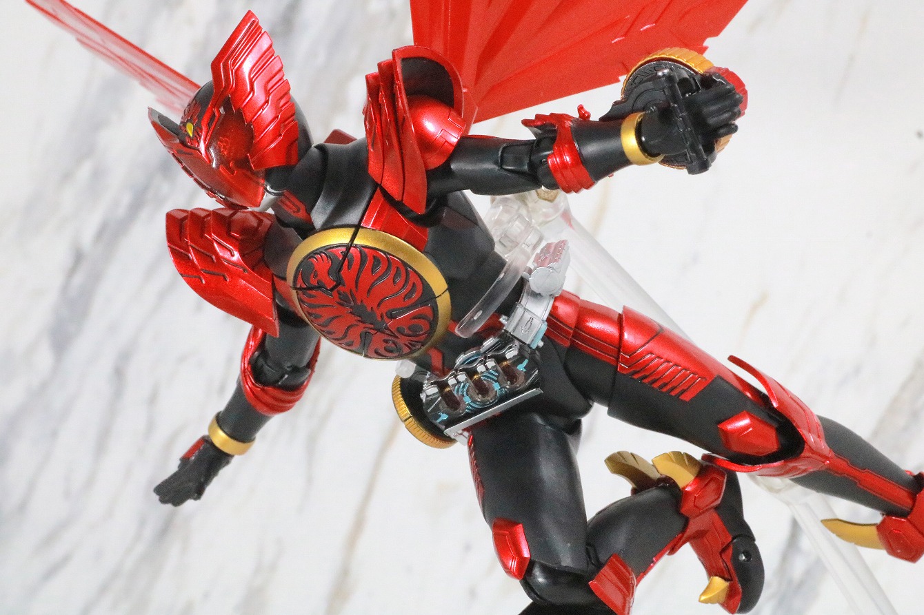 S.H.フィギュアーツ　仮面ライダーオーズ　タジャドルコンボ　真骨彫製法　レビュー　アクション