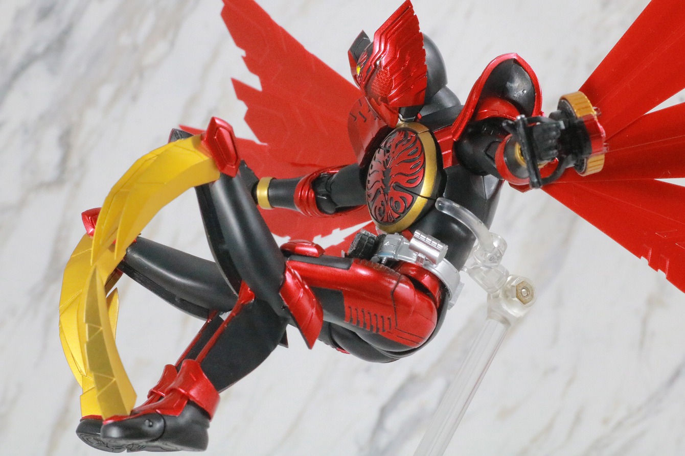 S.H.フィギュアーツ　仮面ライダーオーズ　タジャドルコンボ　真骨彫製法　レビュー　アクション