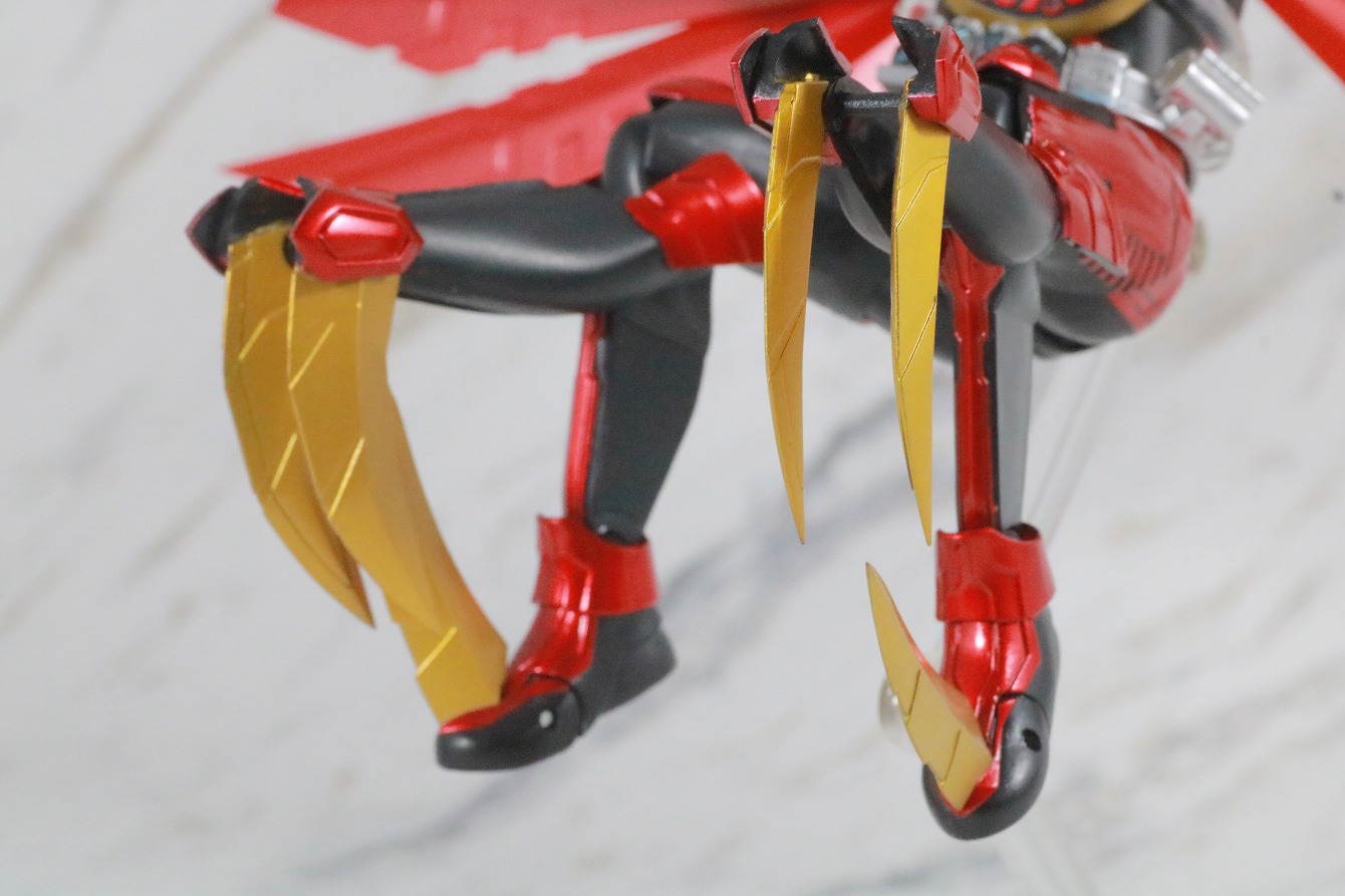 S.H.フィギュアーツ　仮面ライダーオーズ　タジャドルコンボ　真骨彫製法　レビュー　付属品　コンドルレック　能力解放　プロミネンスドロップキック