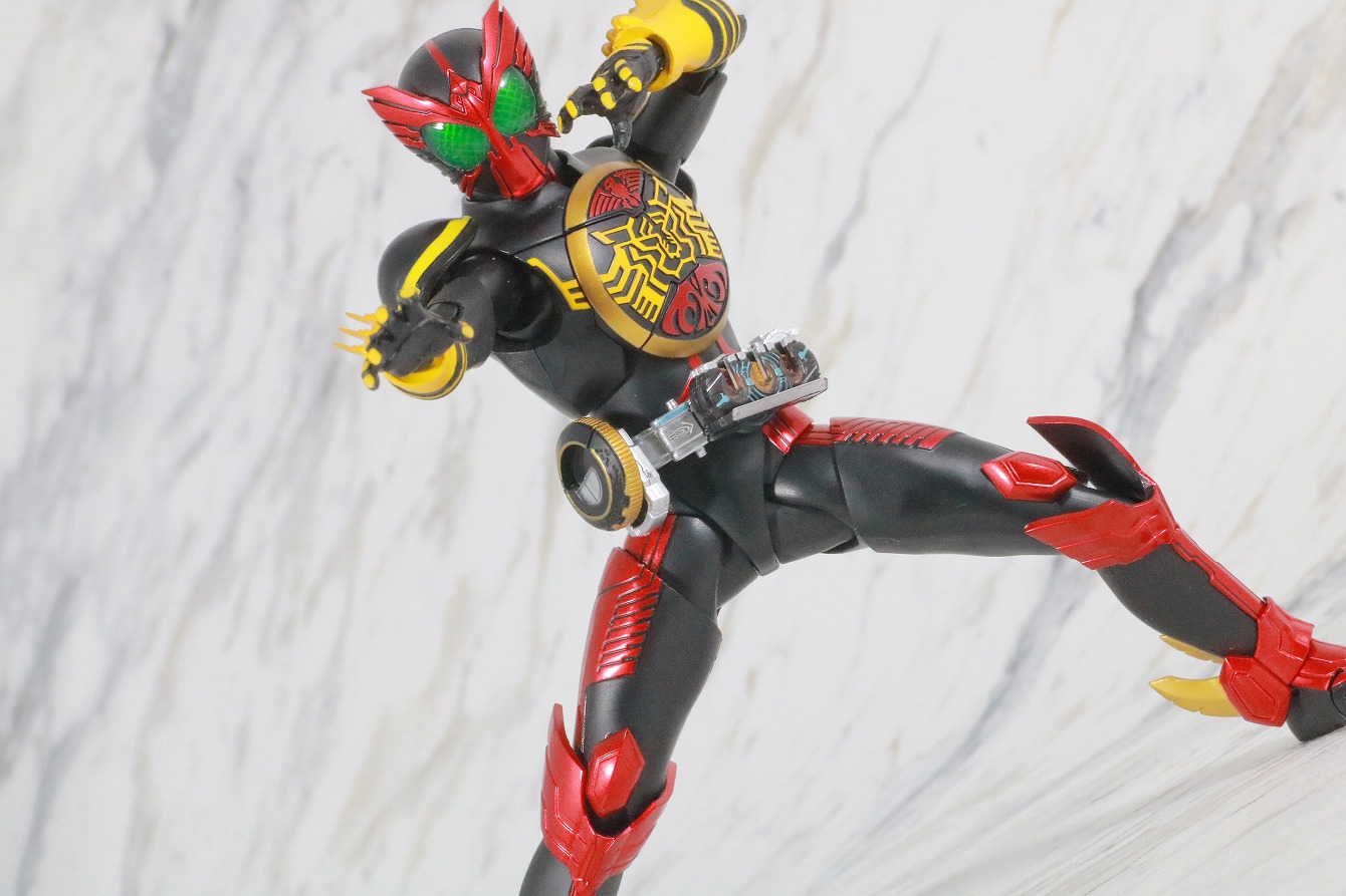 S.H.フィギュアーツ　仮面ライダーオーズ　タジャドルコンボ　真骨彫製法　レビュー　アクション　タトラドル