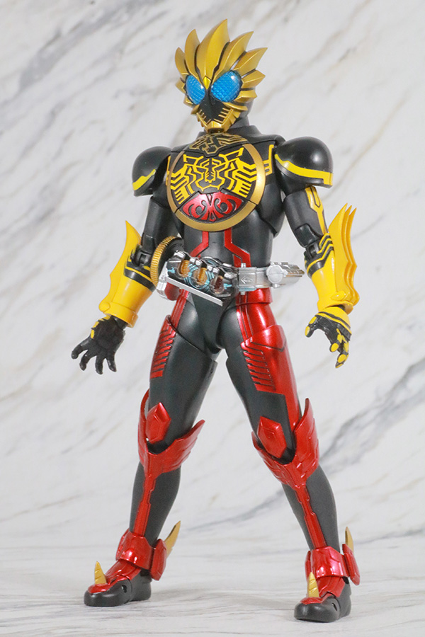 S.H.フィギュアーツ　仮面ライダーオーズ　タジャドルコンボ　真骨彫製法　レビュー　コンボチェンジ　ラトラドル