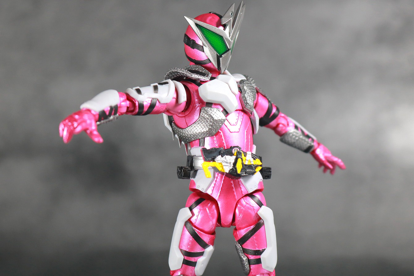 S.H.フィギュアーツ　仮面ライダー迅　フライングファルコン　レビュー　可動範囲