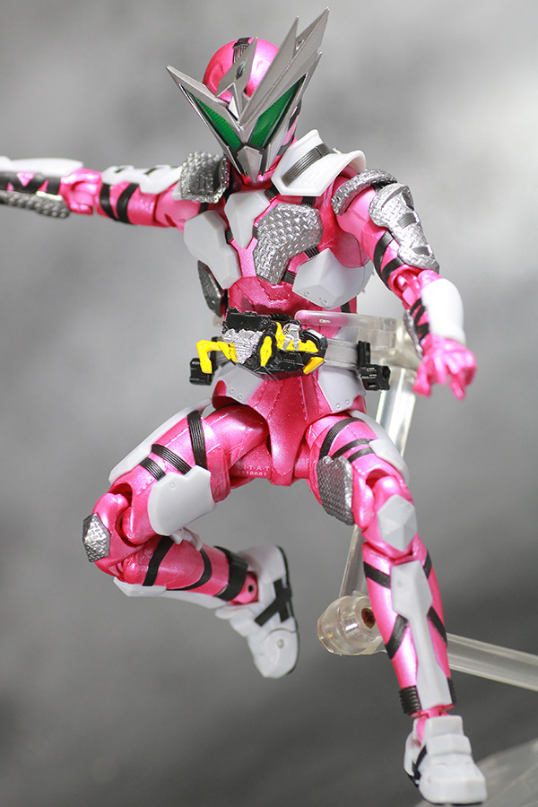 S.H.フィギュアーツ　仮面ライダー迅　フライングファルコン　レビュー　アクション