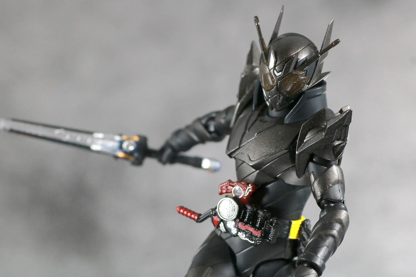 S.H.フィギュアーツ　仮面ライダーメタルビルド　レビュー　アクション