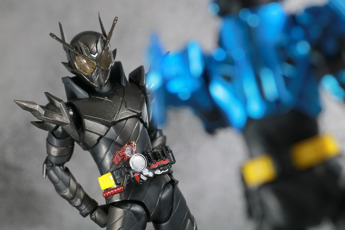 S.H.フィギュアーツ　仮面ライダーメタルビルド　レビュー　アクション