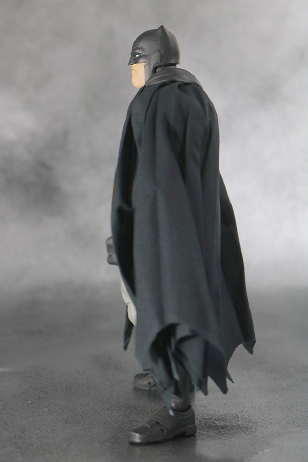 MAFEX バットマン（The Dark Knight Returns）　レビュー　全身