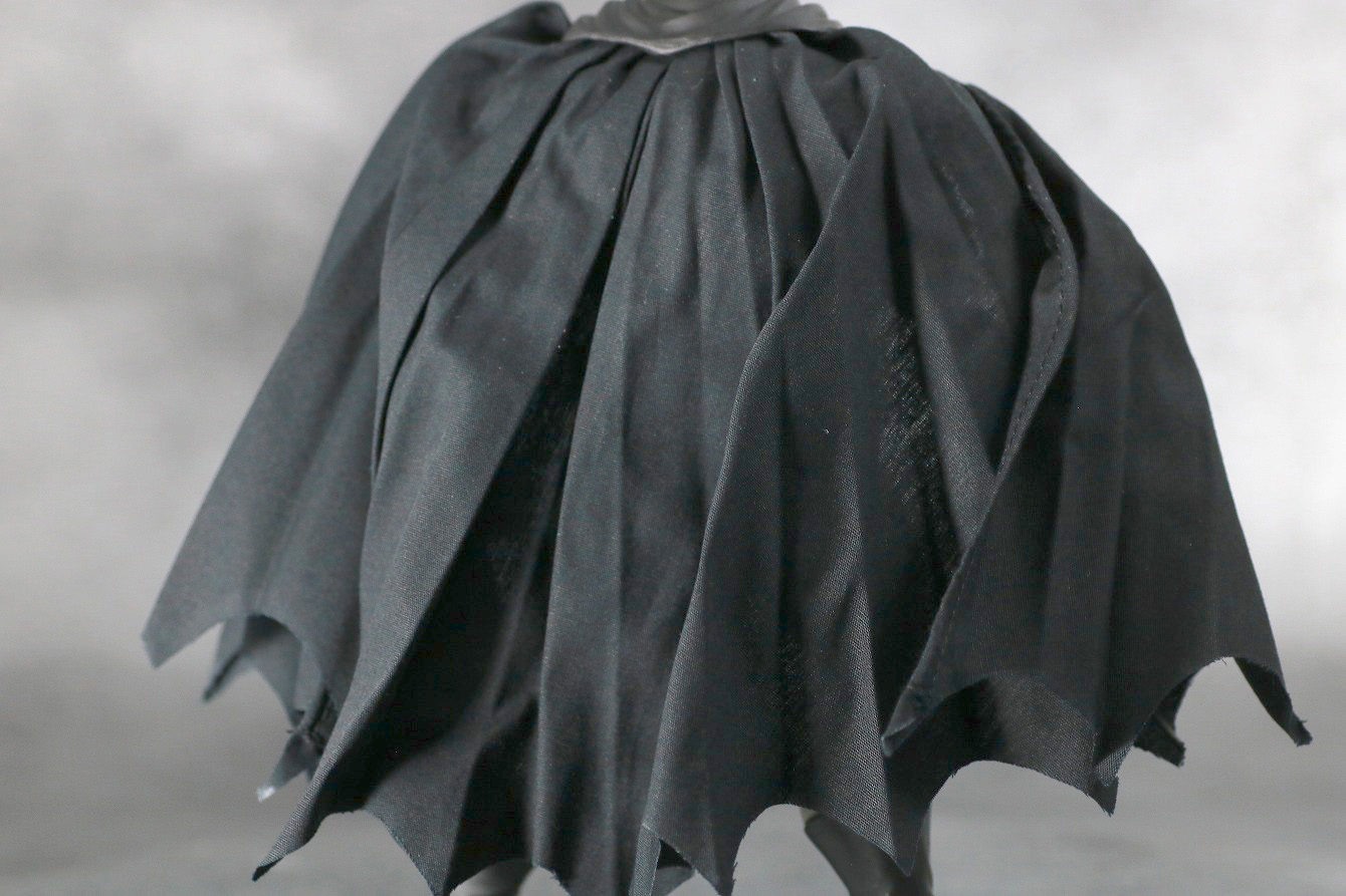 MAFEX バットマン（The Dark Knight Returns）　レビュー　全身