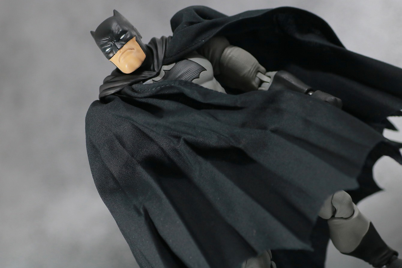 MAFEX バットマン（The Dark Knight Returns）　レビュー　アクション