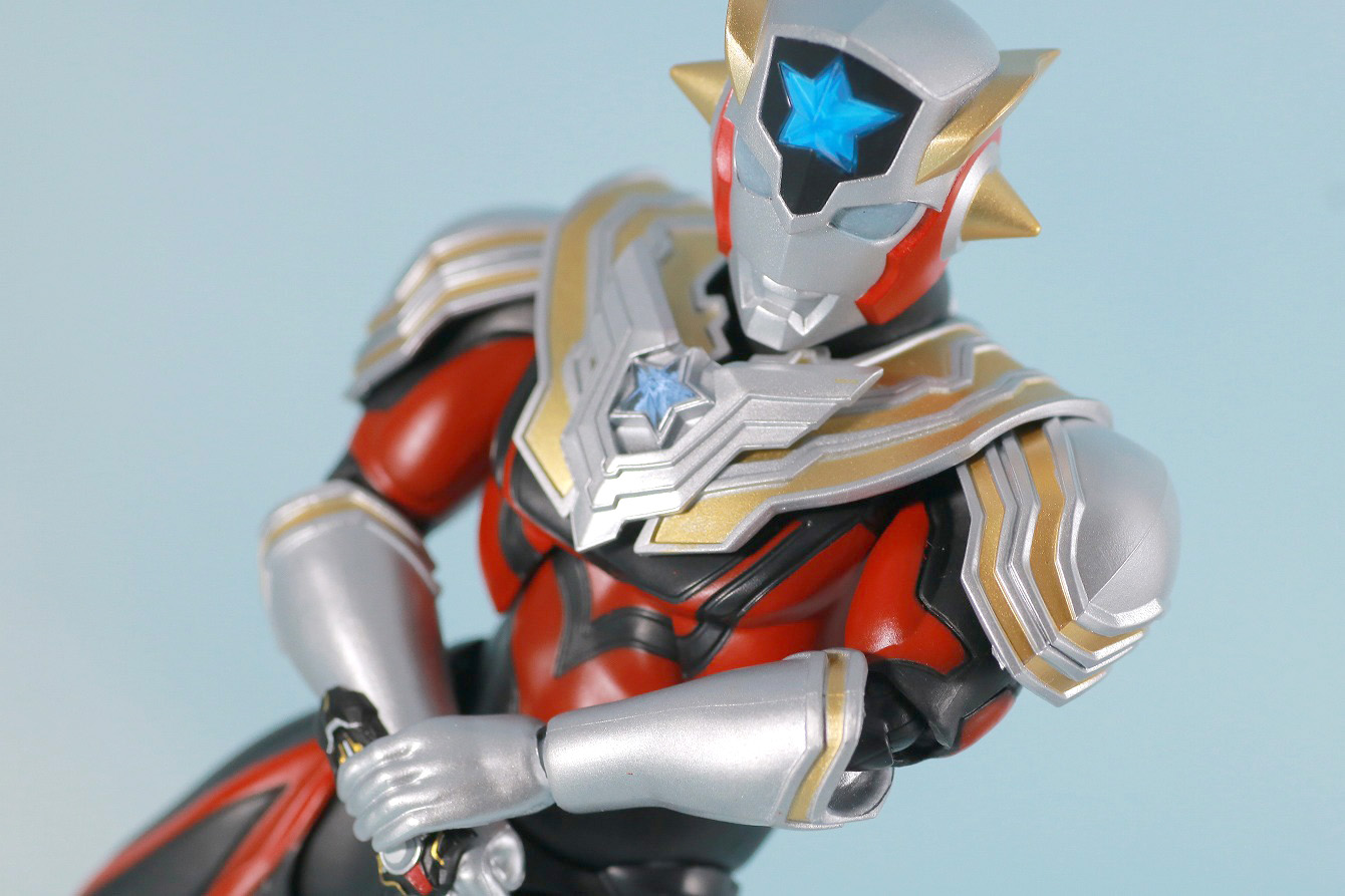 S.H.フィギュアーツ　ウルトラマンタイタス　レビュー　アクション