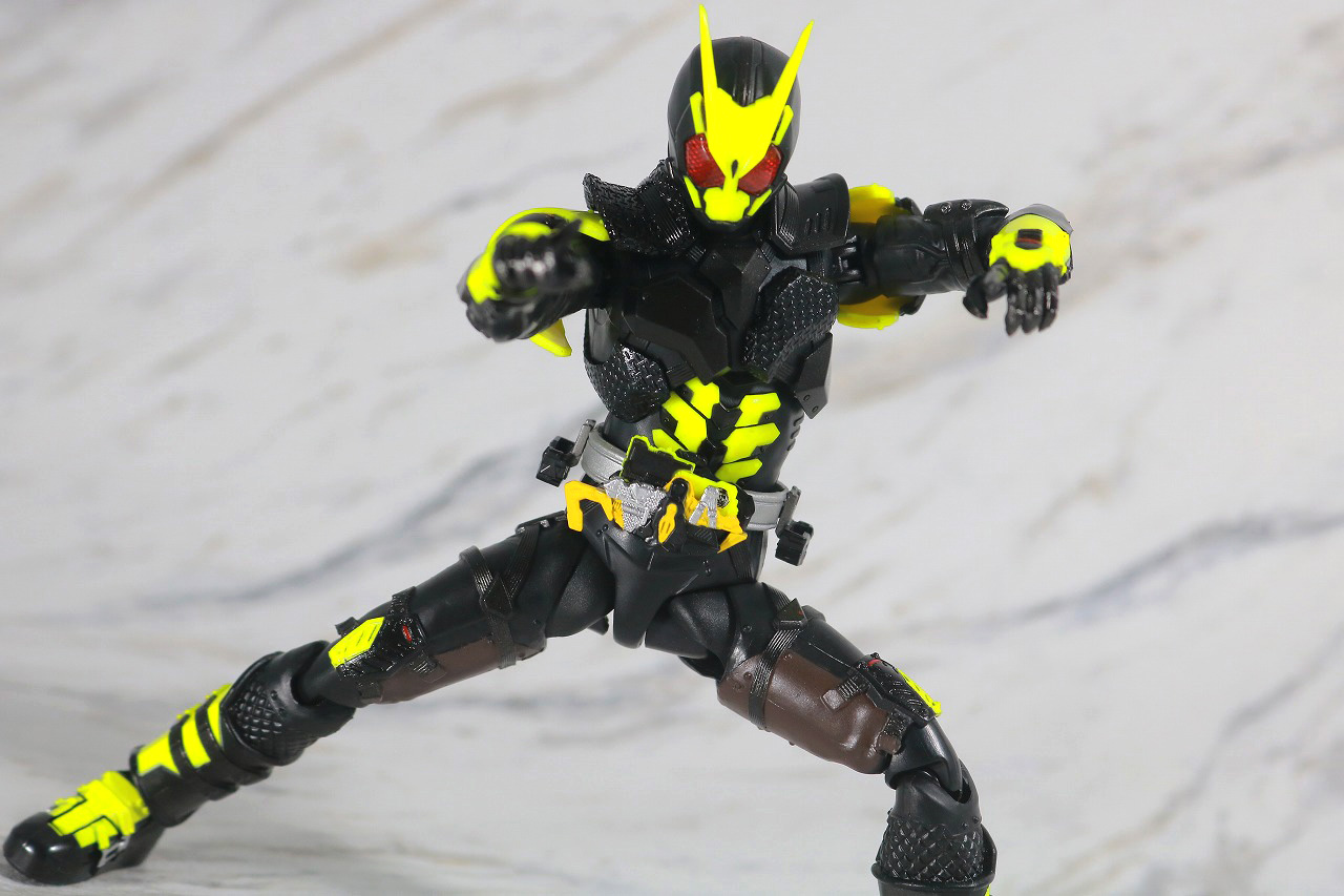 S.H.フィギュアーツ　仮面ライダー001　レビュー　アクション