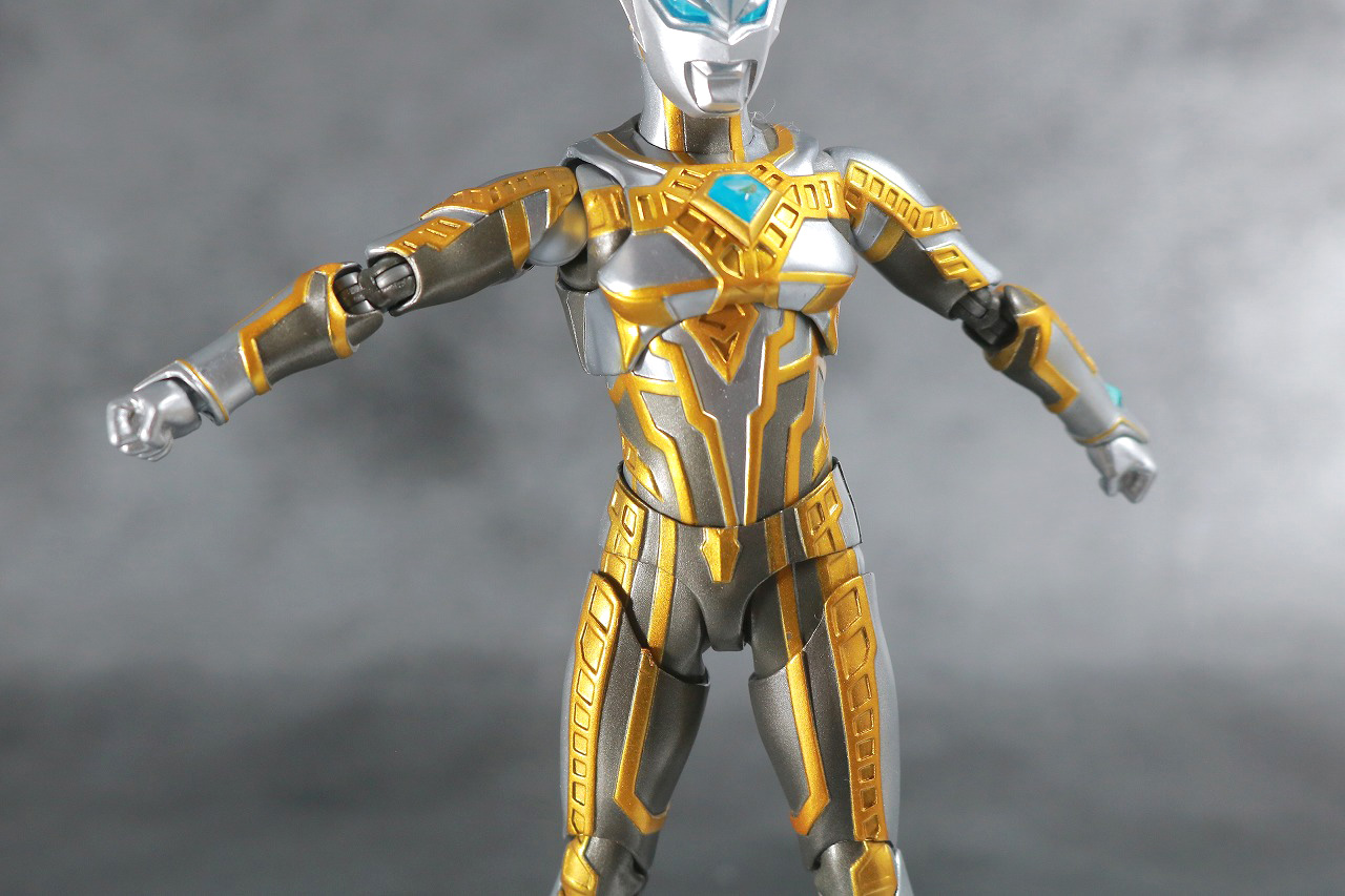 S.H.フィギュアーツ　シャイニングウルトラマンゼロ　レビュー　可動範囲