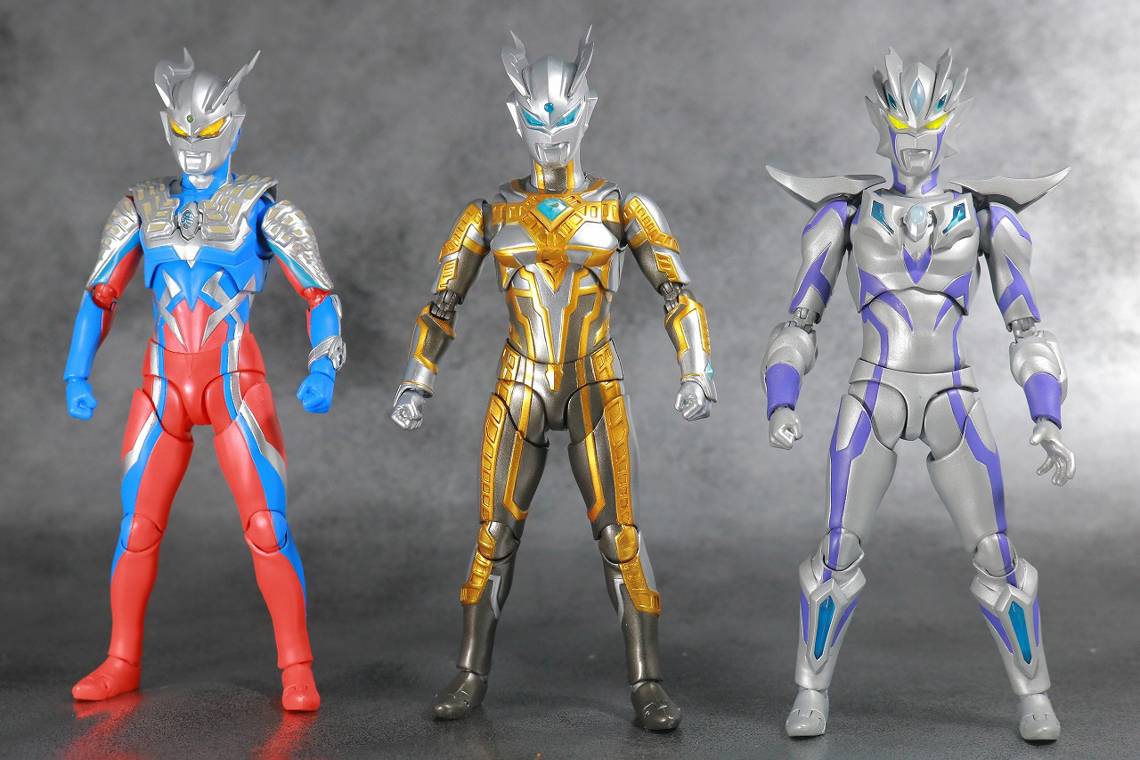 S.H.フィギュアーツ　シャイニングウルトラマンゼロ　レビュー　本体　ウルトラマンゼロ　ゼロビヨンド　比較