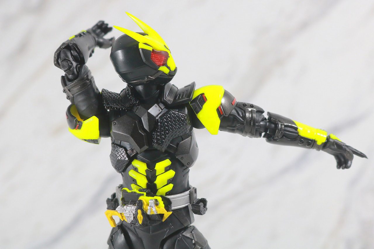 S.H.フィギュアーツ　仮面ライダー001　レビュー　可動範囲