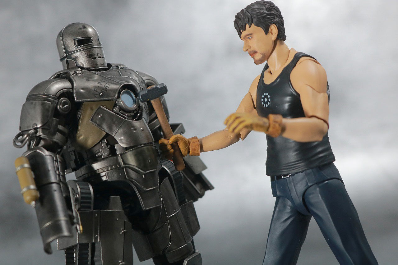 S.H.フィギュアーツ　トニー・スターク　Birth of Iron Man　レビュー　アクション　製作シーン