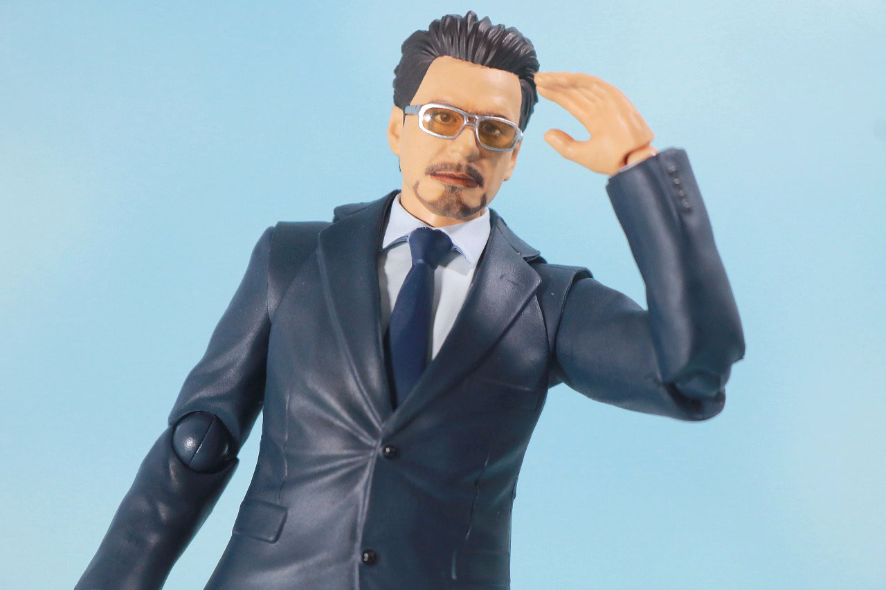 S.H.フィギュアーツ　トニー・スターク　Birth of Iron Man　レビュー　アクション　スーツ