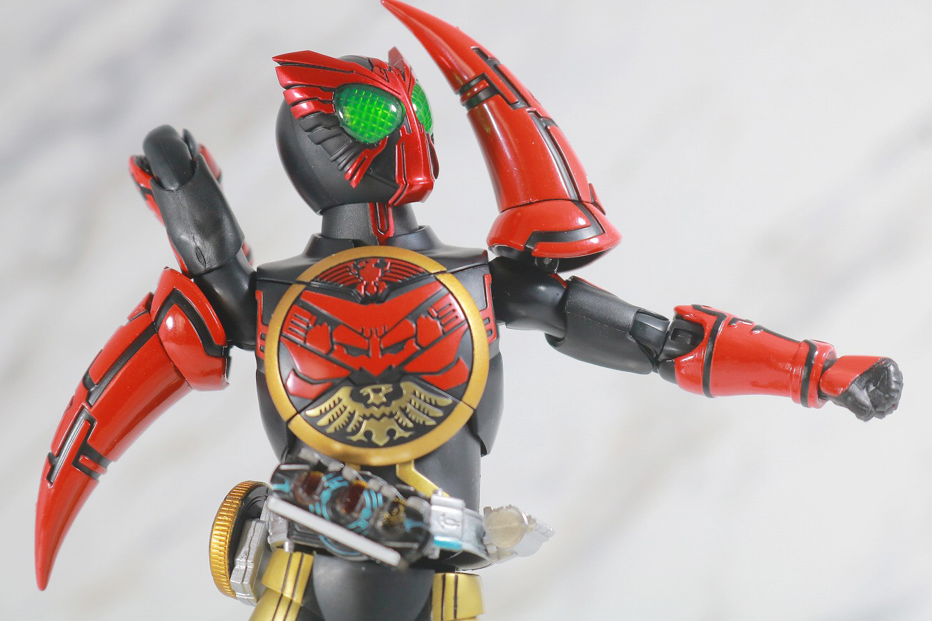 S.H.フィギュアーツ　仮面ライダーオーズ　タマシーコンボ　真骨彫製法　レビュー　可動範囲