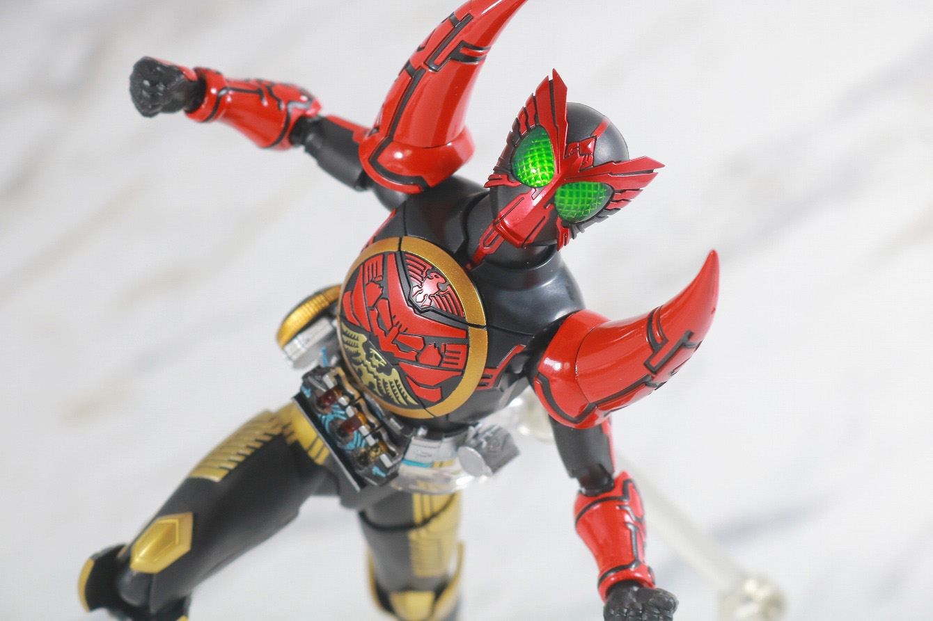 S.H.フィギュアーツ　仮面ライダーオーズ　タマシーコンボ　真骨彫製法　レビュー　アクション