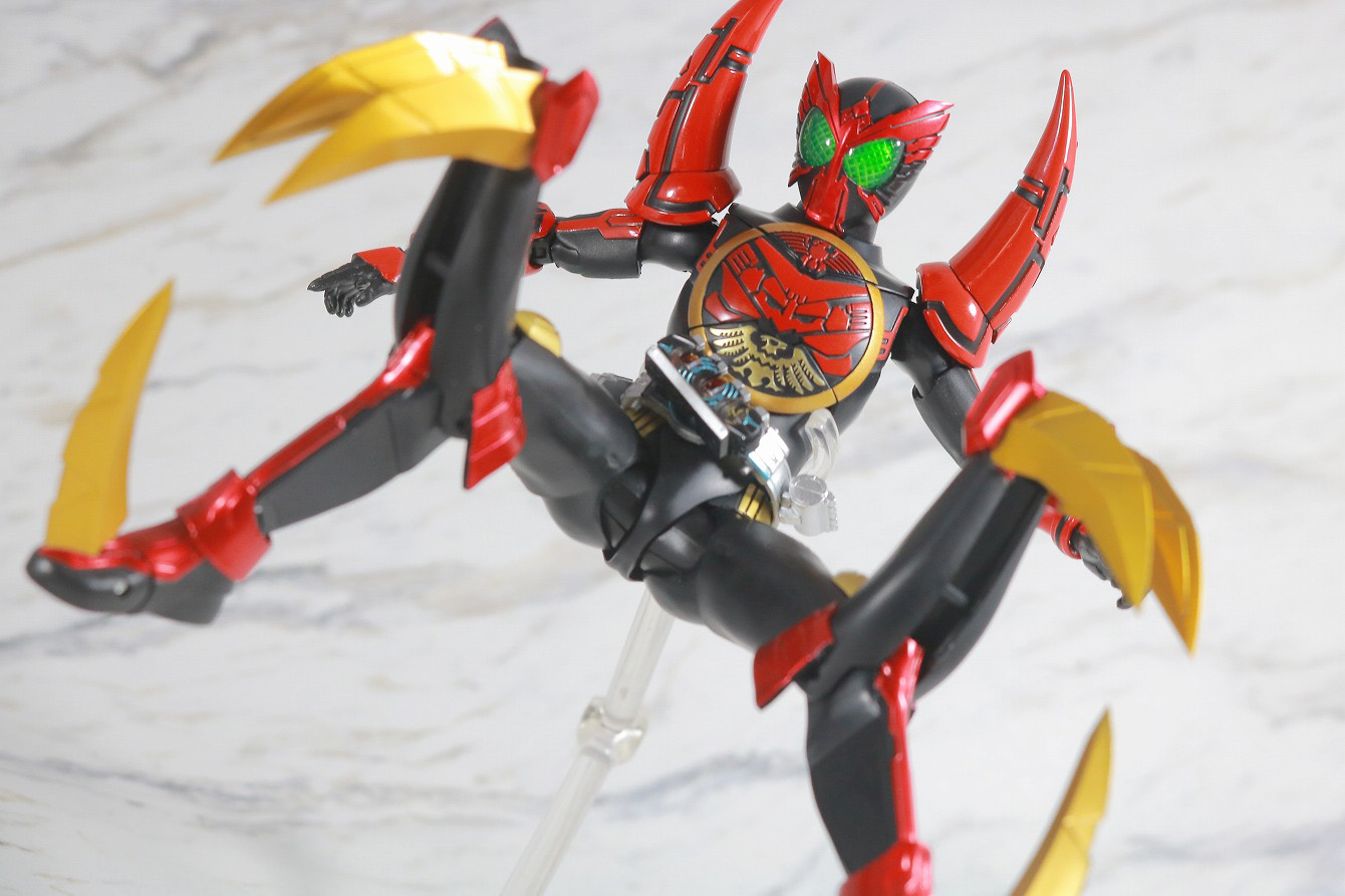 S.H.フィギュアーツ　仮面ライダーオーズ　タマシーコンボ　真骨彫製法　レビュー　アクション