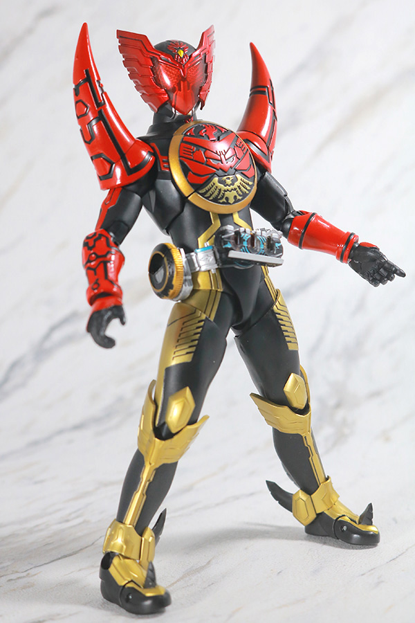 S.H.フィギュアーツ　仮面ライダーオーズ　タマシーコンボ　真骨彫製法　レビュー　アクション　コンボチェンジギミック