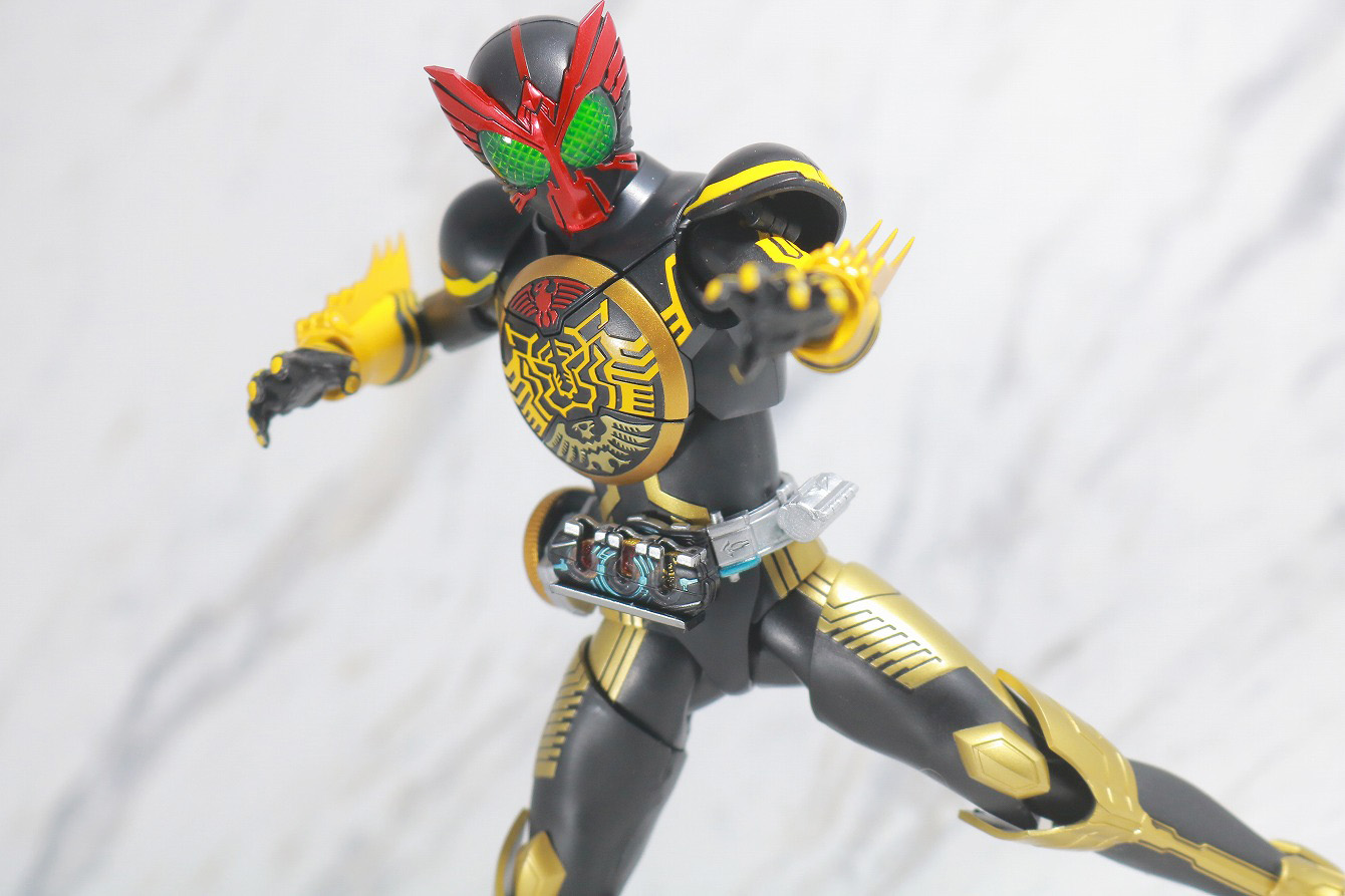 S.H.フィギュアーツ　仮面ライダーオーズ　タマシーコンボ　真骨彫製法　レビュー　アクション　コンボチェンジギミック　タトシー