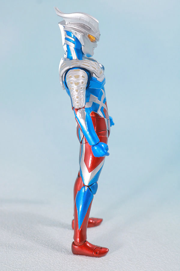 S.H.フィギュアーツ　ウルトラマンゼロ 10th Anniversary スペシャルカラーVer.　レビュー　本体