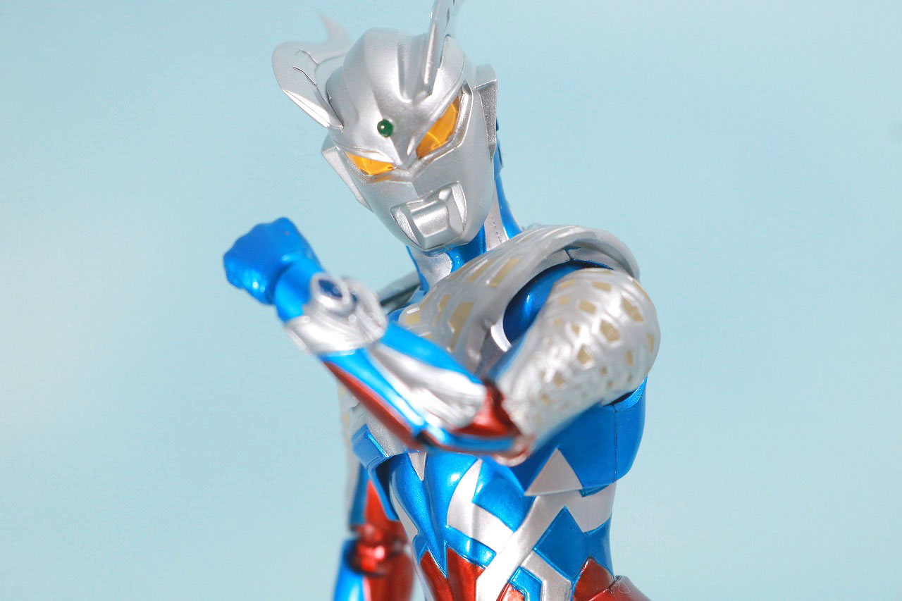 S.H.フィギュアーツ　ウルトラマンゼロ 10th Anniversary スペシャルカラーVer.　レビュー　アクション