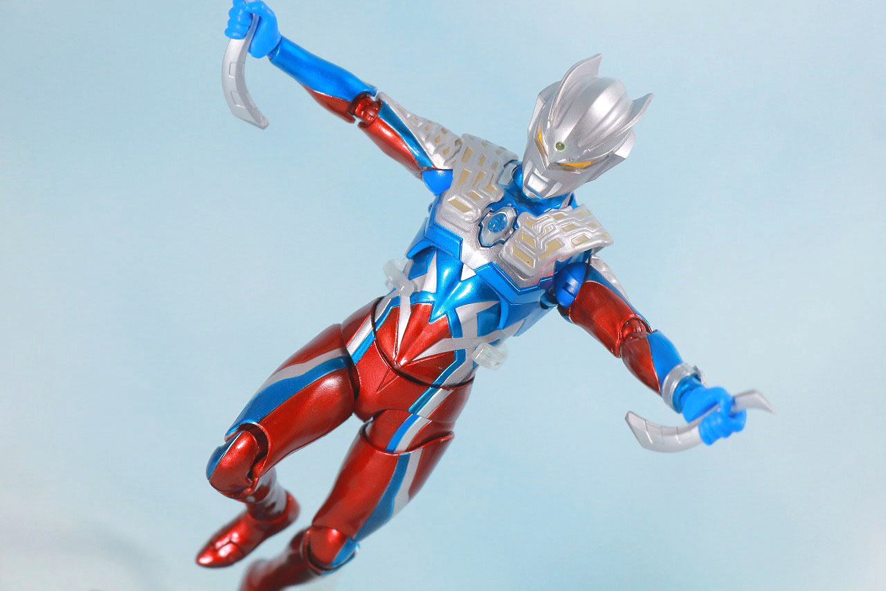 S.H.フィギュアーツ　ウルトラマンゼロ 10th Anniversary スペシャルカラーVer.　レビュー　アクション