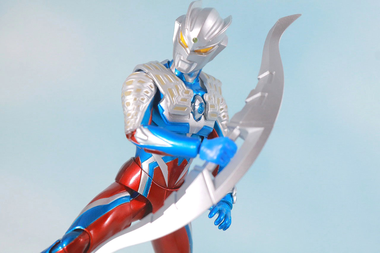 S.H.フィギュアーツ　ウルトラマンゼロ 10th Anniversary スペシャルカラーVer.　レビュー　アクション