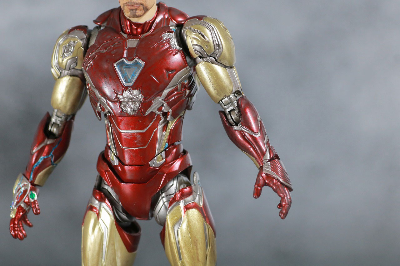 S.H.フィギュアーツ　アイアンマン マーク85　I AM IRONMAN　レビュー　本体