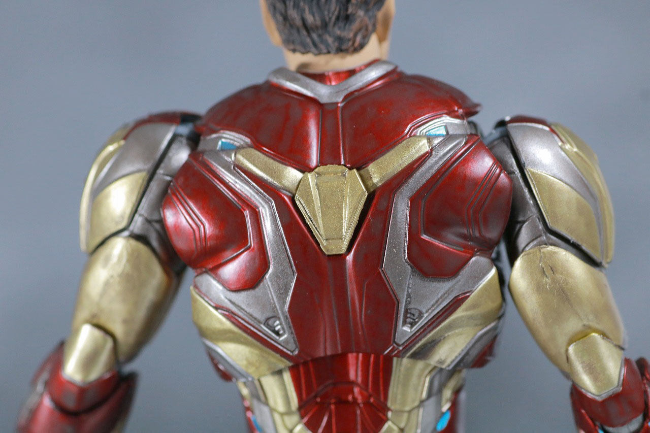 S.H.フィギュアーツ　アイアンマン マーク85　I AM IRONMAN　レビュー　本体