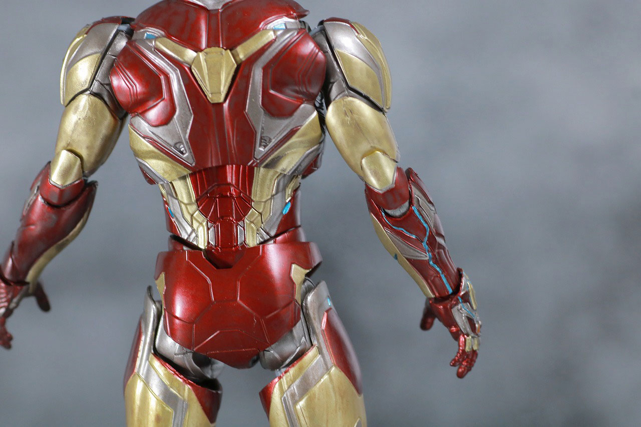 S.H.フィギュアーツ　アイアンマン マーク85　I AM IRONMAN　レビュー　本体