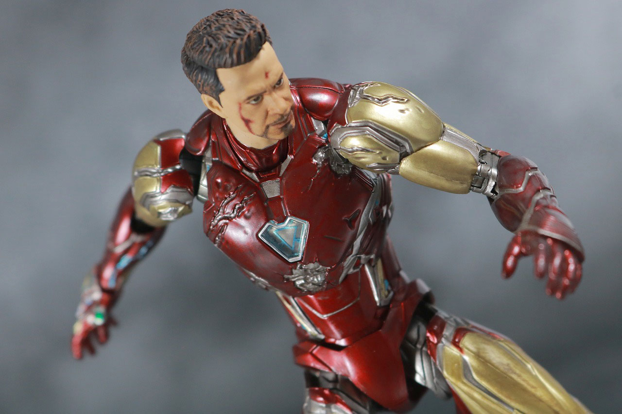 S.H.フィギュアーツ　アイアンマン マーク85　I AM IRONMAN　レビュー　アクション