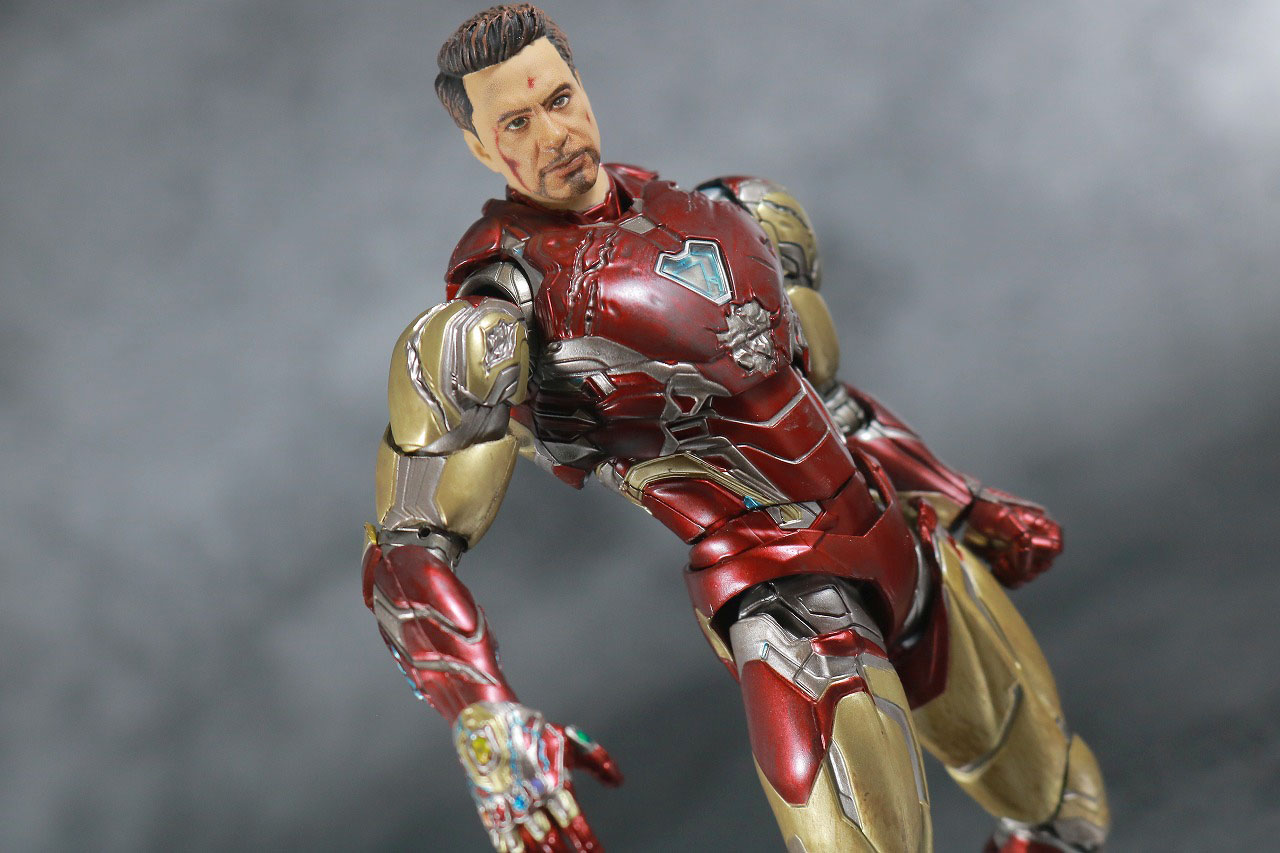 S.H.フィギュアーツ　アイアンマン マーク85　I AM IRONMAN　レビュー　アクション