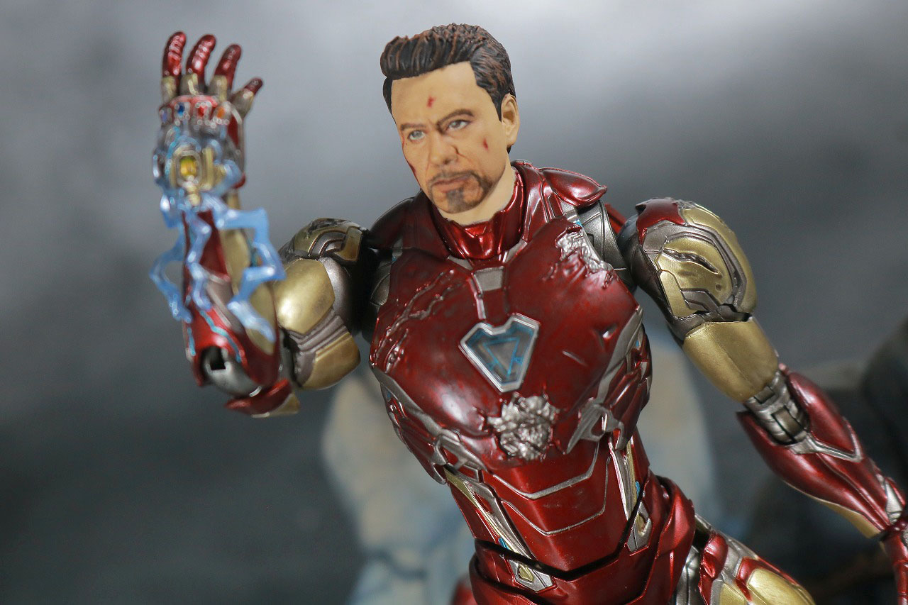 S.H.フィギュアーツ　アイアンマン マーク85　I AM IRONMAN　レビュー　アクション