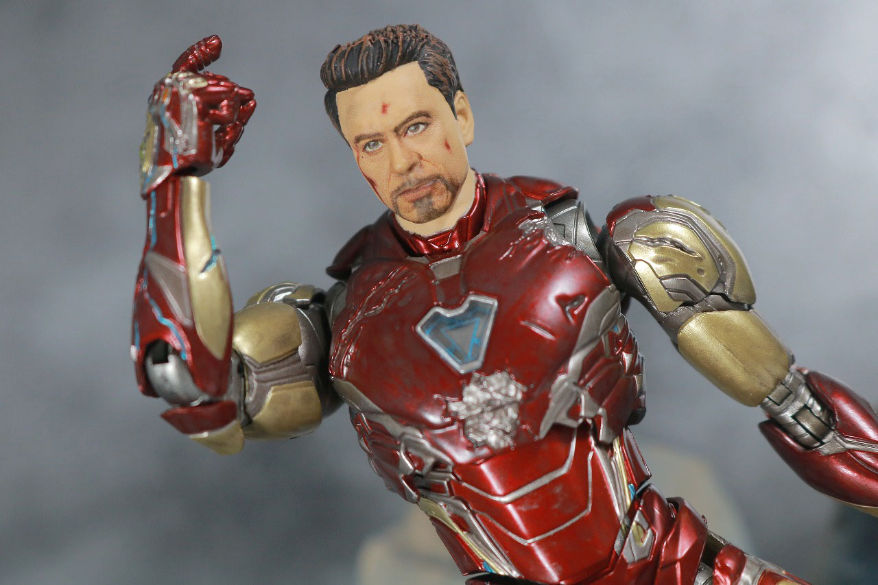 S.H.フィギュアーツ　アイアンマン マーク85　I AM IRONMAN　レビュー　アクション