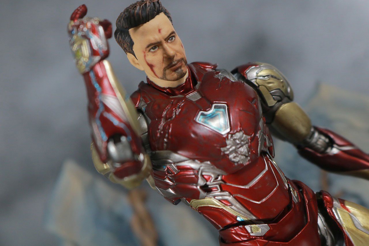 S.H.フィギュアーツ　アイアンマン マーク85　I AM IRONMAN　レビュー　アクション