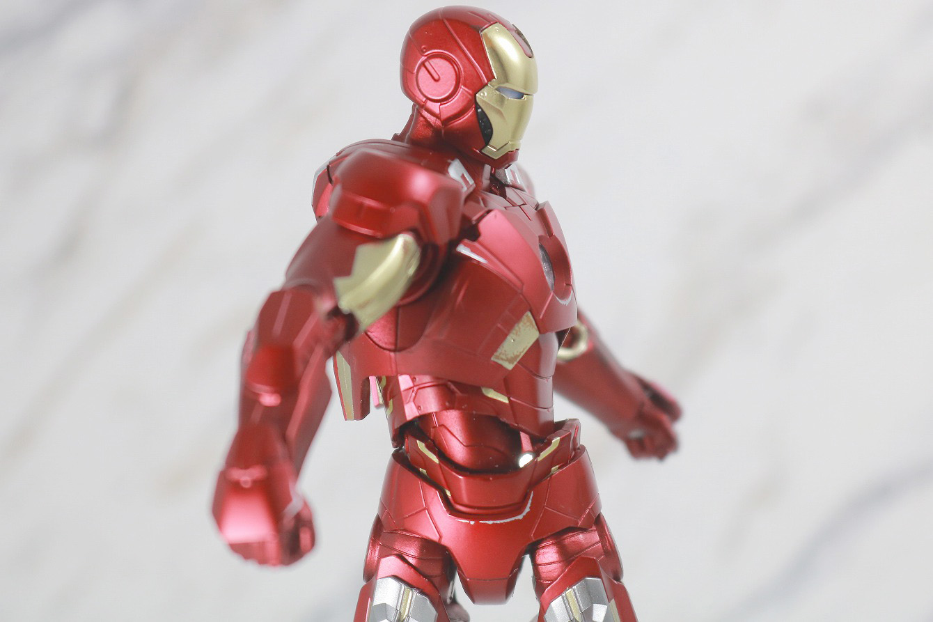 S.H.フィギュアーツ　アイアンマン　マーク7　AVENGERS ASSEMBLE EDITION　レビュー　可動範囲