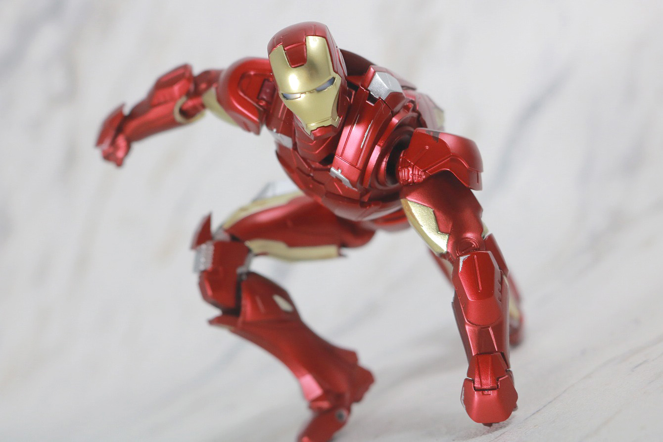 S.H.フィギュアーツ　アイアンマン　マーク7　AVENGERS ASSEMBLE EDITION　レビュー　アクション