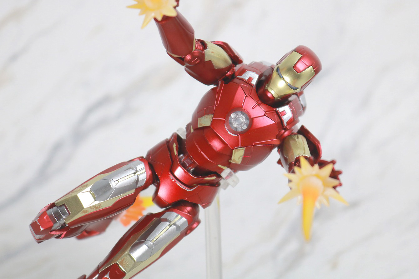 S.H.フィギュアーツ　アイアンマン　マーク7　AVENGERS ASSEMBLE EDITION　レビュー　アクション