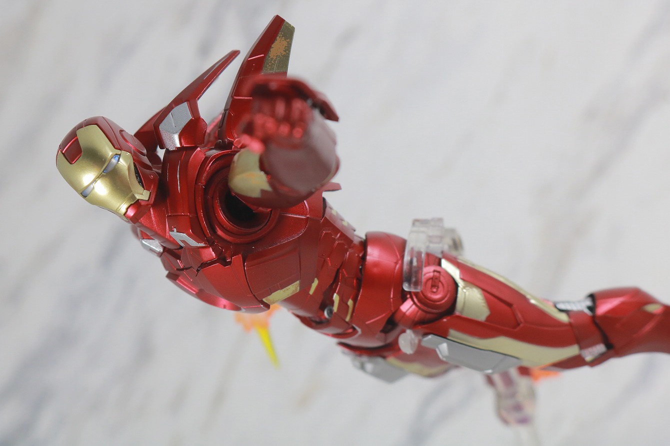 S.H.フィギュアーツ　アイアンマン　マーク7　AVENGERS ASSEMBLE EDITION　レビュー　アクション