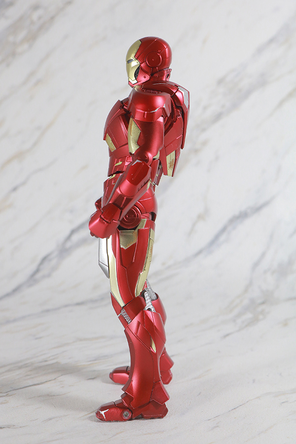 S.H.フィギュアーツ　アイアンマン　マーク7　AVENGERS ASSEMBLE EDITION　レビュー　本体