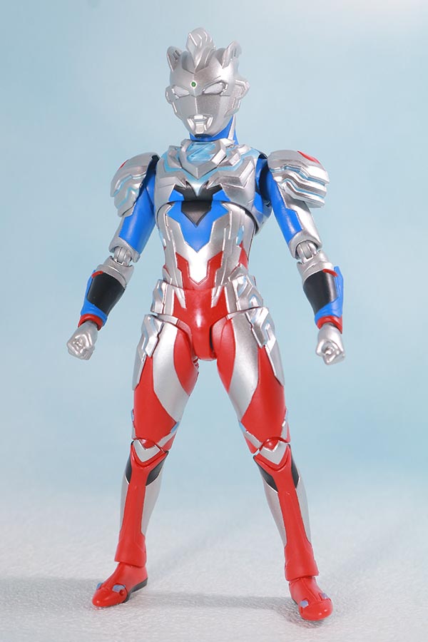 S.H.フィギュアーツ　ウルトラマンゼット　アルファエッジ　レビュー　本体