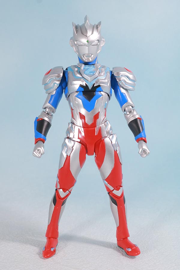 S.H.フィギュアーツ　ウルトラマンゼット　アルファエッジ　レビュー　本体