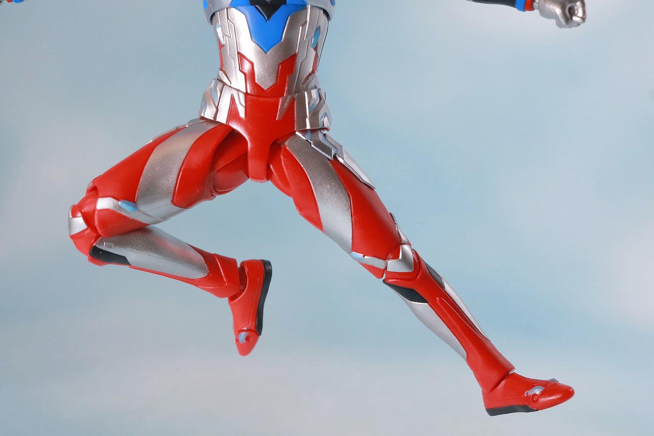 S.H.フィギュアーツ　ウルトラマンゼット　アルファエッジ　レビュー　可動範囲