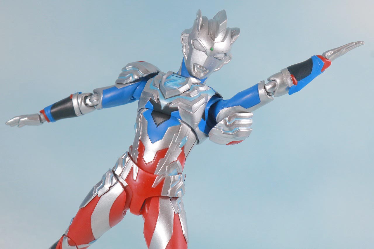 S.H.フィギュアーツ　ウルトラマンゼット　アルファエッジ　レビュー　アクション