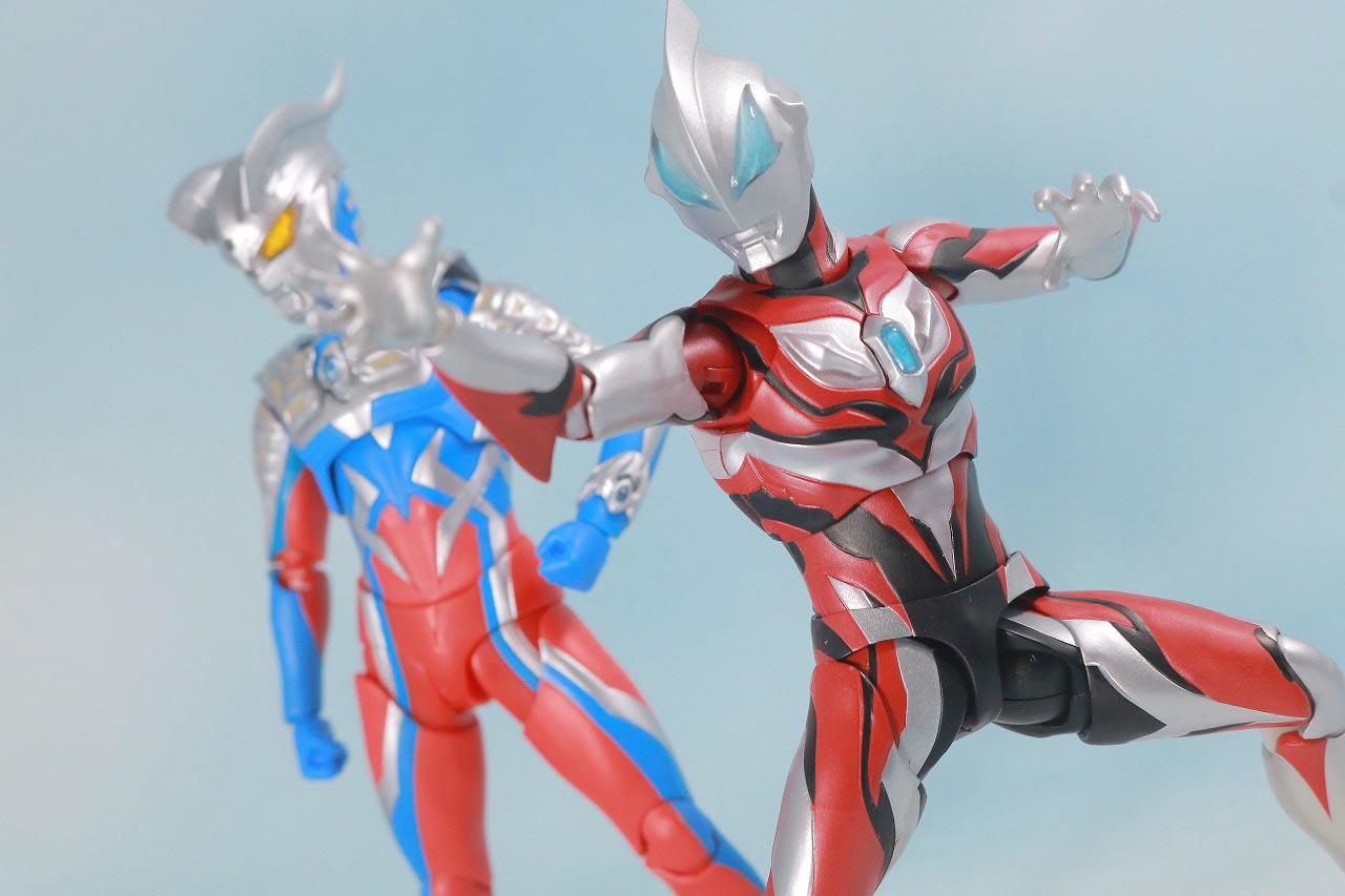 S.H.フィギュアーツ　ウルトラマンジード　プリミティブ　ニュージェネ　レビュー　アクション　ウルトラマンゼロ