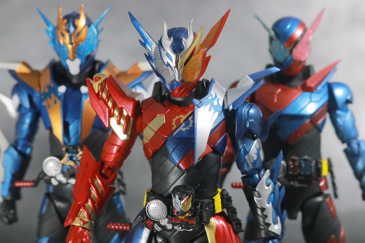 S.H.フィギュアーツ　仮面ライダービルド　クローズビルドフォーム　レビュー　アクション