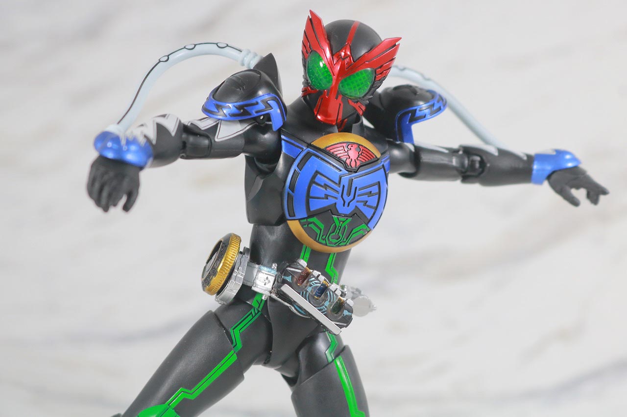 S.H.フィギュアーツ　仮面ライダーオーズ　シャウタ　真骨彫製法　レビュー　コンボチェンジ　タカウバ